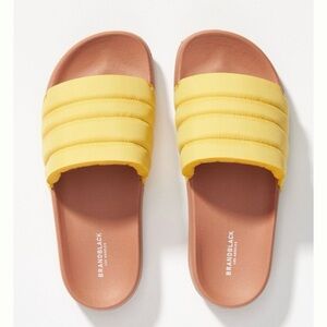 BRANDBLACK Alix Kashiba Citronelle Brown Slides - Size 7.5